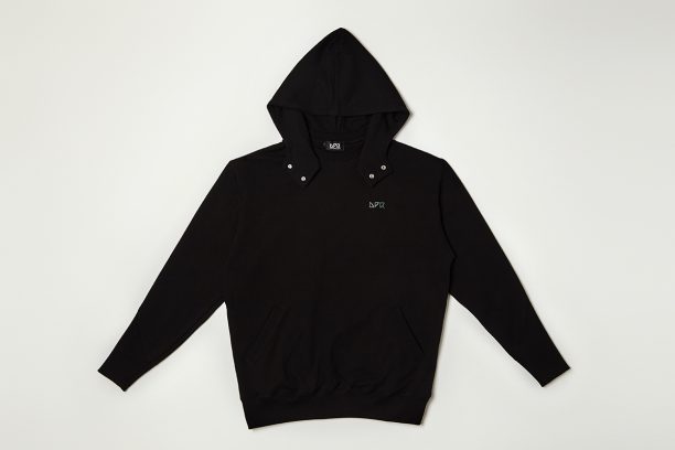BLACK_HOODIE_01
